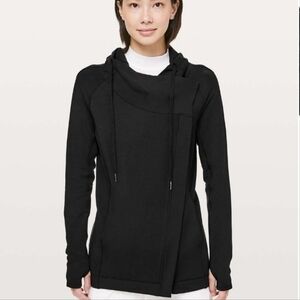 Lululemon Coast Easy Wrap Zip Cardigan Jacket Size 6 Black Cowl Neck Thumb Holes
